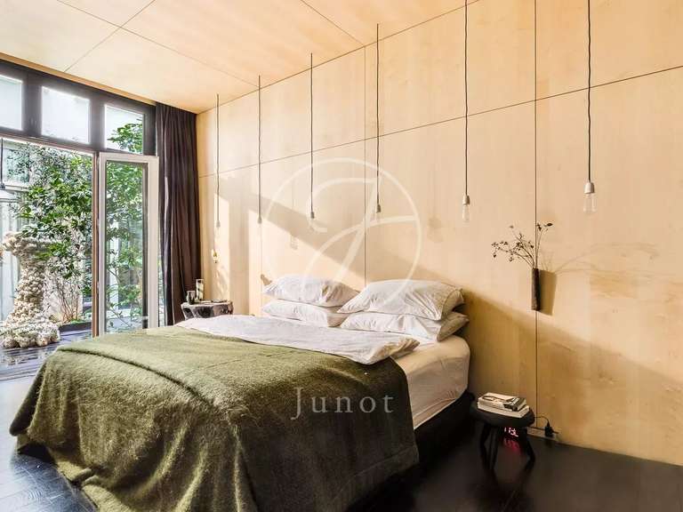 Appartement Paris 18e - 2 chambres - 160m²