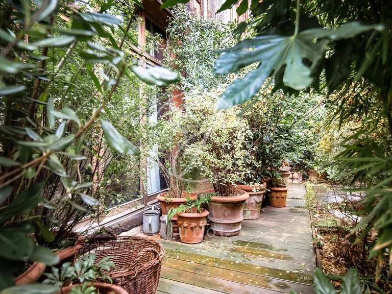 Appartement Paris 18e - 2 chambres - 160m²