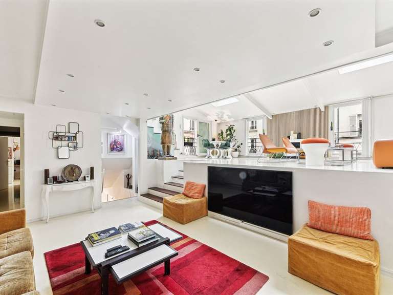 Appartement Paris 18e - 4 chambres - 239m²