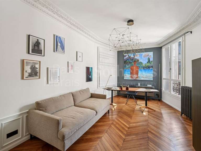 Appartement Paris 18e - 2 chambres - 133m²
