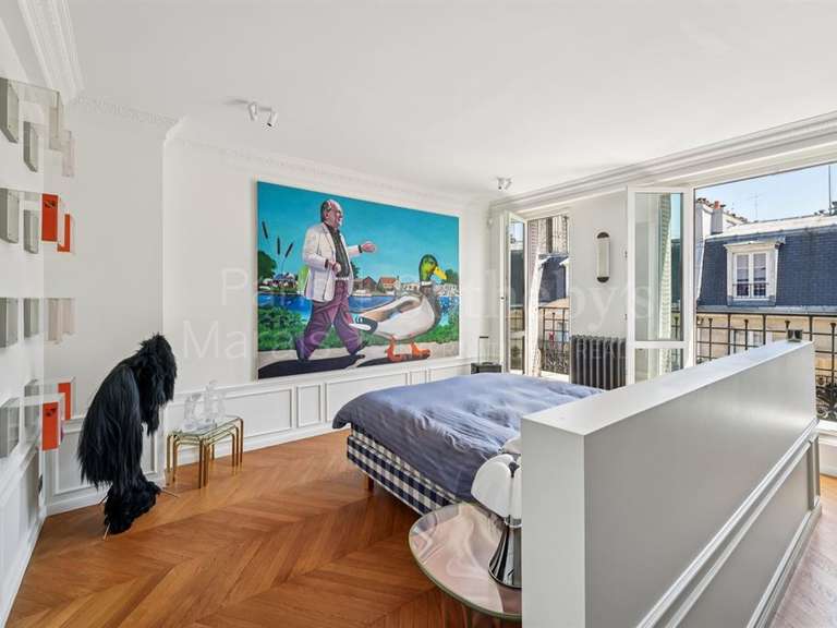 Appartement Paris 18e - 2 chambres - 133m²