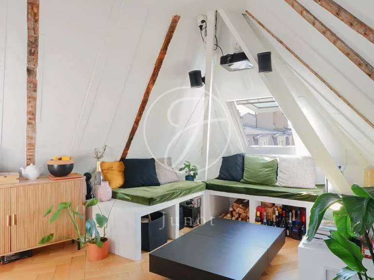 Appartement Paris 18e - 2 chambres - 36m²