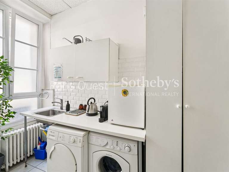 Appartement Paris 18e - 106m²