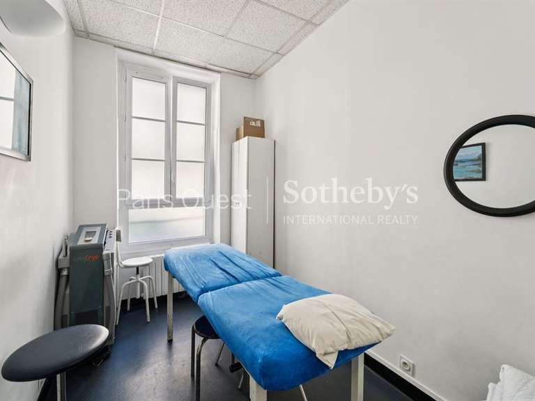 Appartement Paris 18e - 106m²