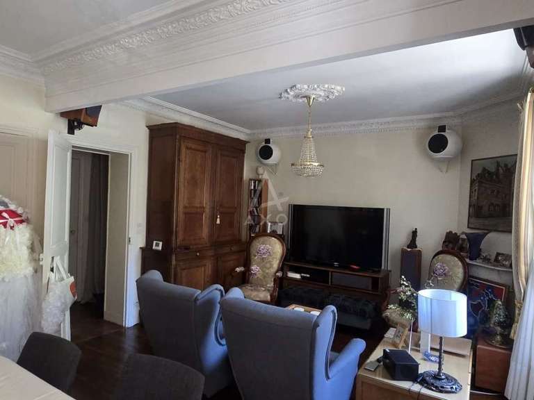 Appartement Paris 18e - 4 chambres