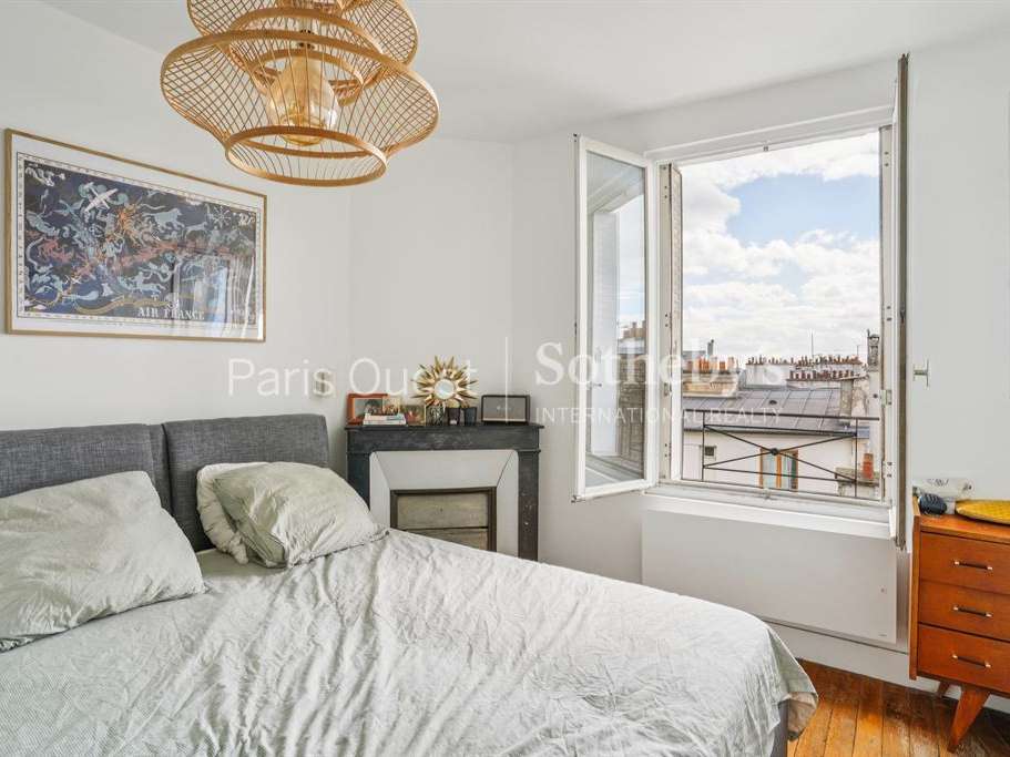 Apartment Paris 18e