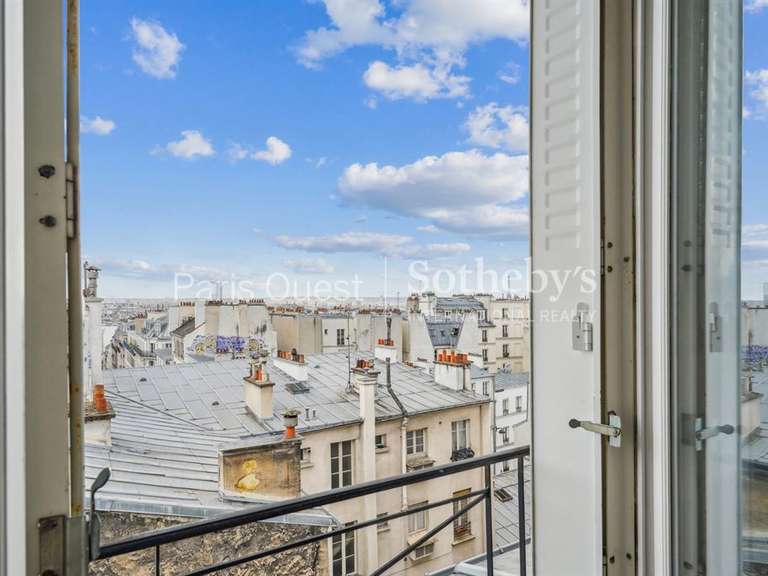Appartement Paris 18e - 2 chambres - 62m²