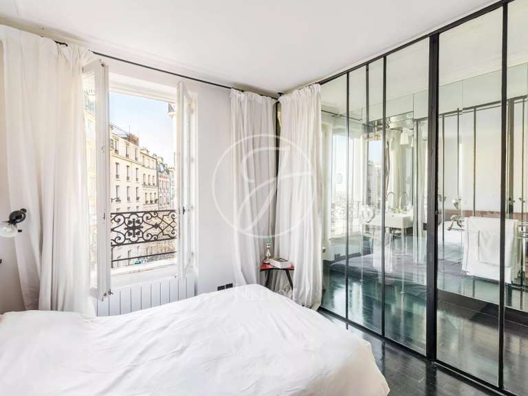 Appartement Paris 18e - 1 chambre - 31m²