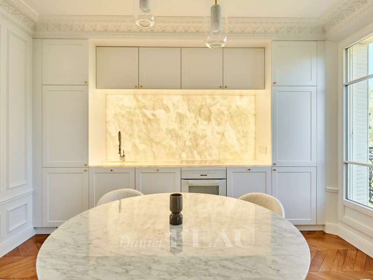 Appartement Paris 18e - 1 chambre - 49m²