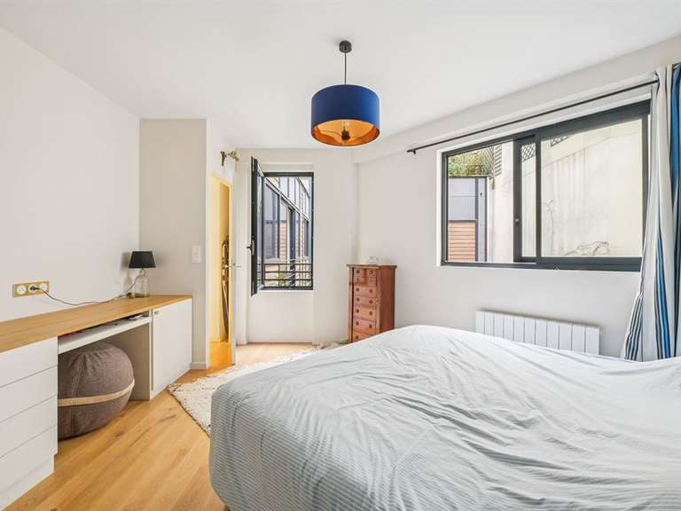 Appartement Paris 18e - 3 chambres - 133m²