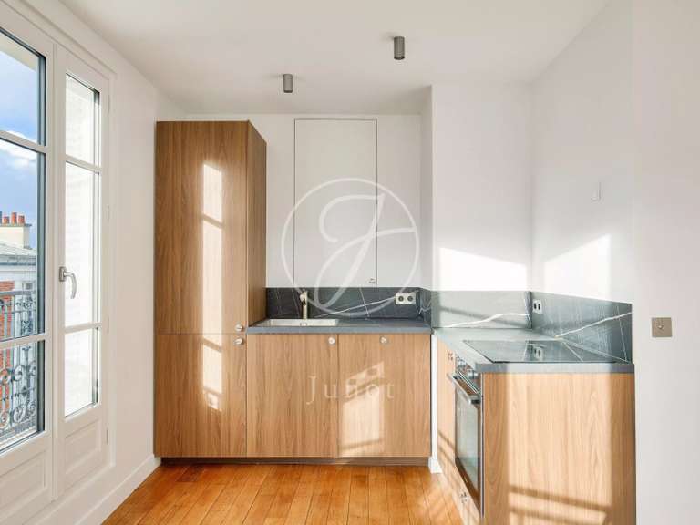 Appartement Paris 18e - 2 chambres - 51m²