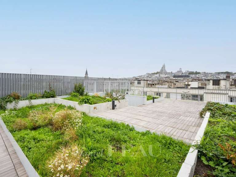 Apartment Paris 18e - 4 bedrooms - 157m²