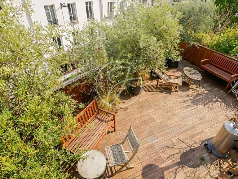 Appartement Paris 18e - 3 chambres - 123m²