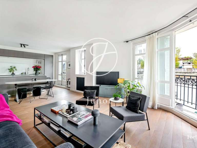 Apartment Paris 18e - 1 bedroom - 76m²