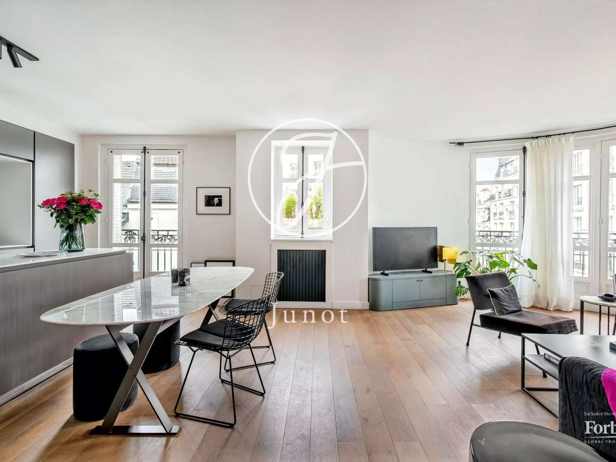 Apartment Paris 18e