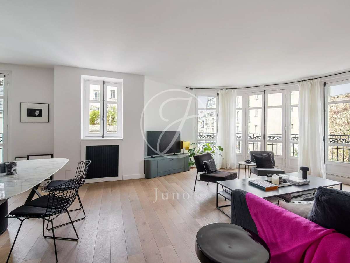 Apartment Paris 18e