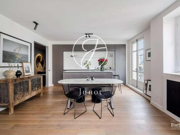 Apartment Paris 18e - 1 bedroom - 76m²