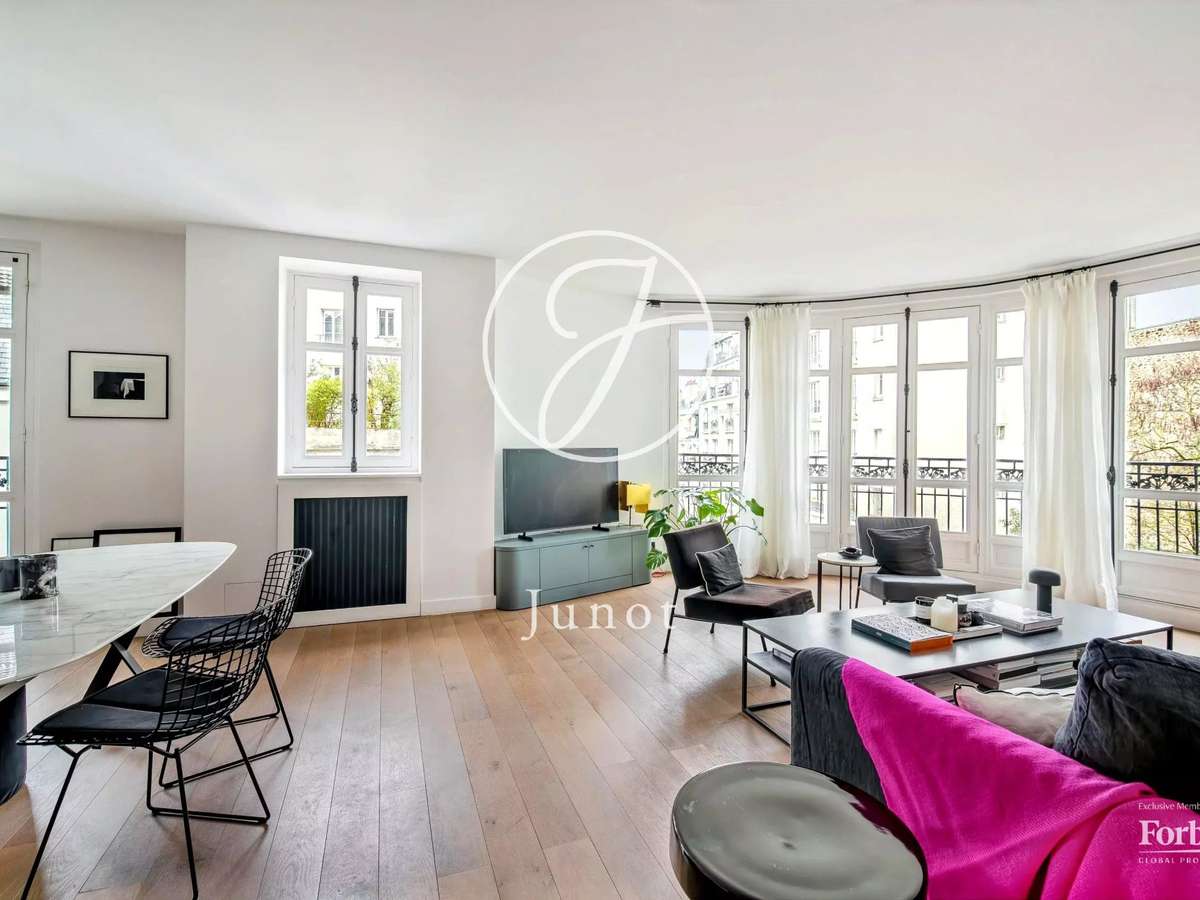 Apartment Paris 18e