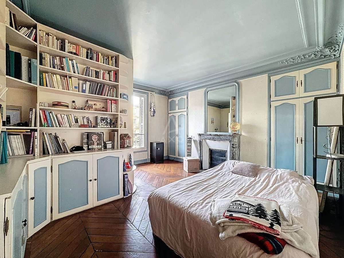 Apartment Paris 18e