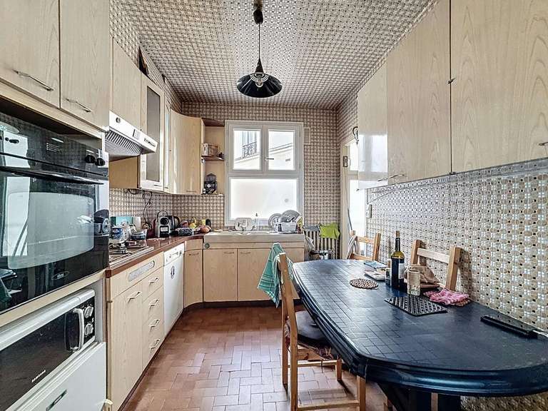 Appartement Paris 18e - 3 chambres