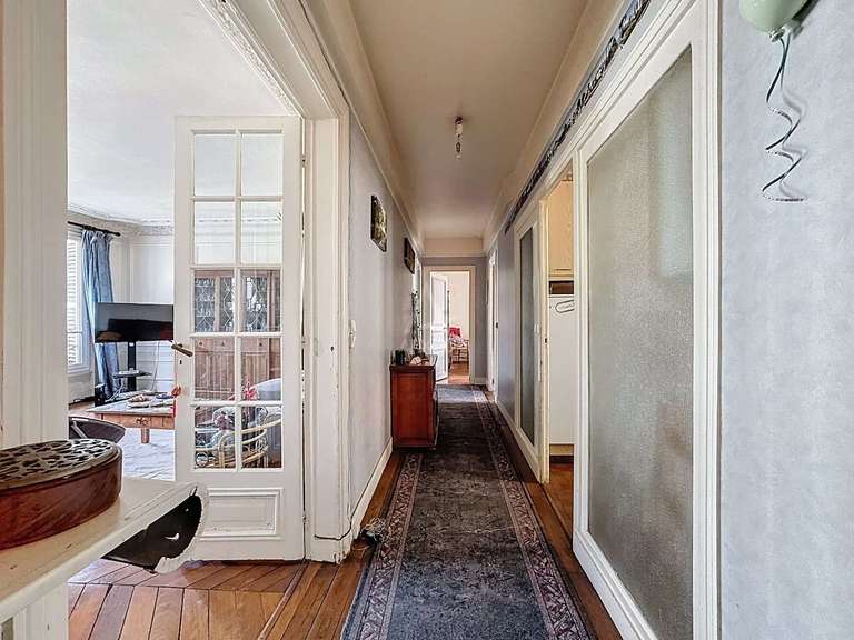 Appartement Paris 18e - 3 chambres