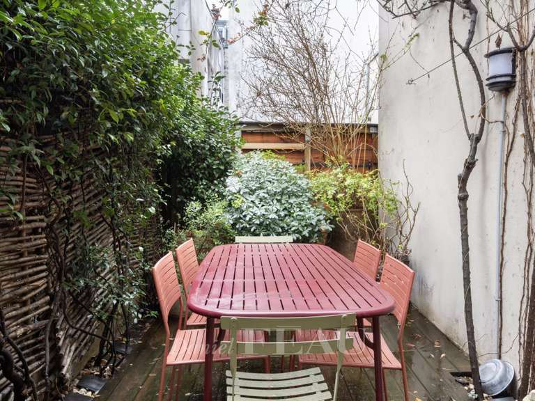 Appartement Paris 18e - 4 chambres - 189m²