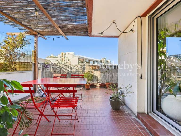 Appartement Paris 18e - 1 chambre - 66m²