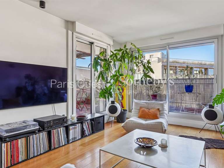 Appartement Paris 18e - 1 chambre - 66m²