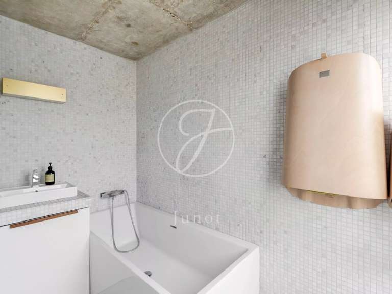 Apartment Paris 18e - 3 bedrooms - 127m²