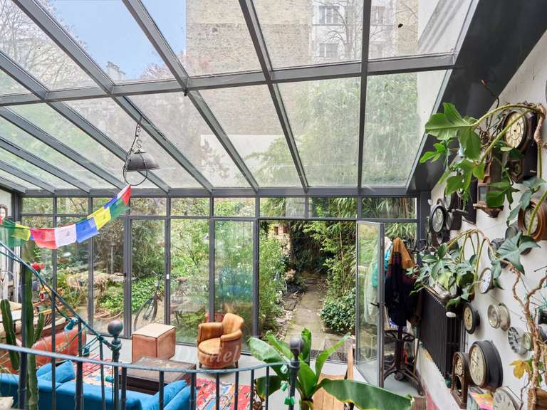 Apartment Paris 18e - 3 bedrooms - 286m²