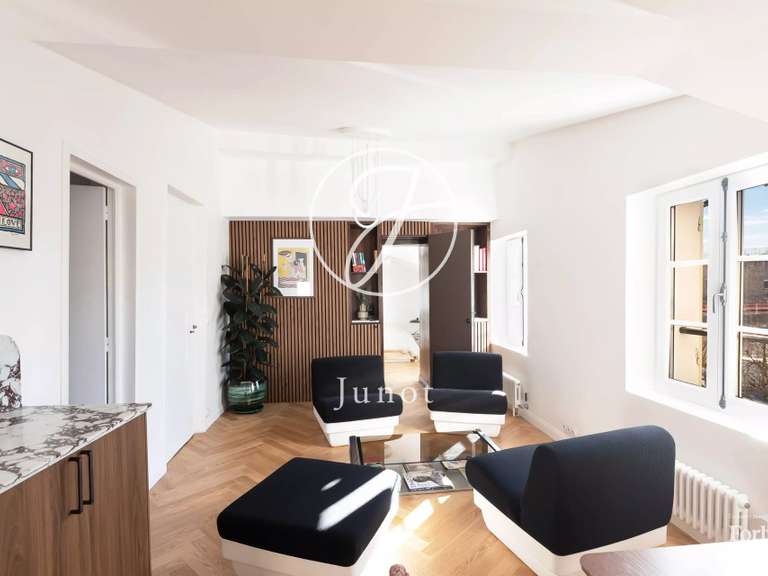 Appartement Paris 18e - 1 chambre - 47m²