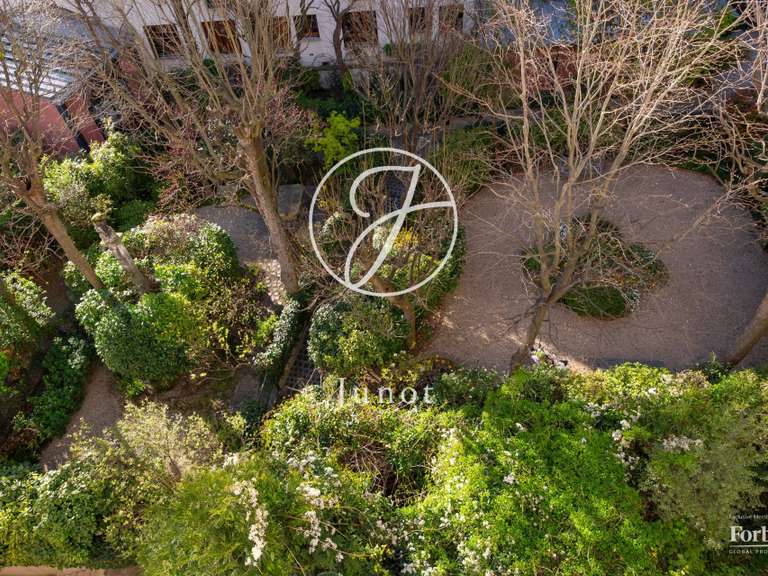 Appartement Paris 18e - 1 chambre - 47m²