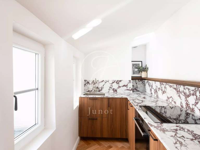 Apartment Paris 18e - 1 bedroom - 47m²