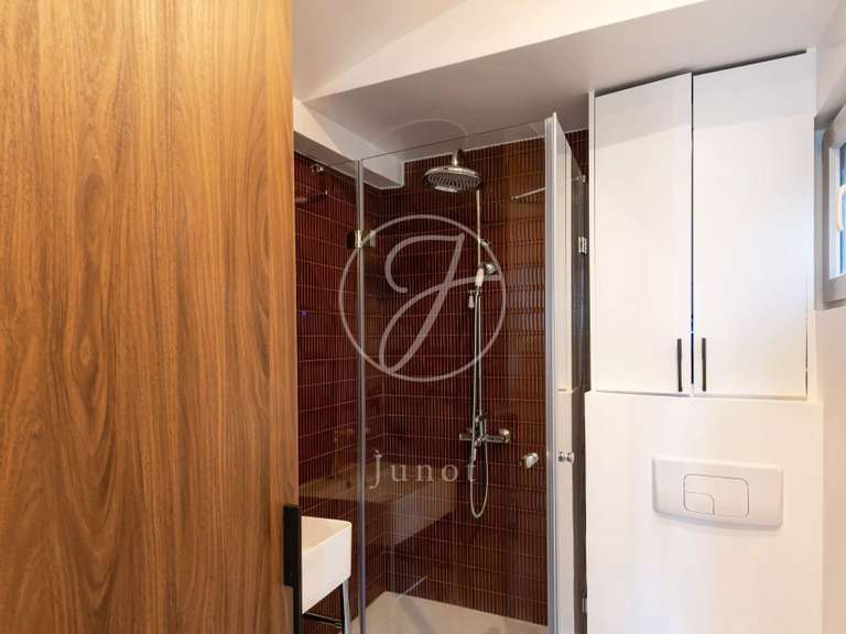 Apartment Paris 18e - 1 bedroom - 47m²