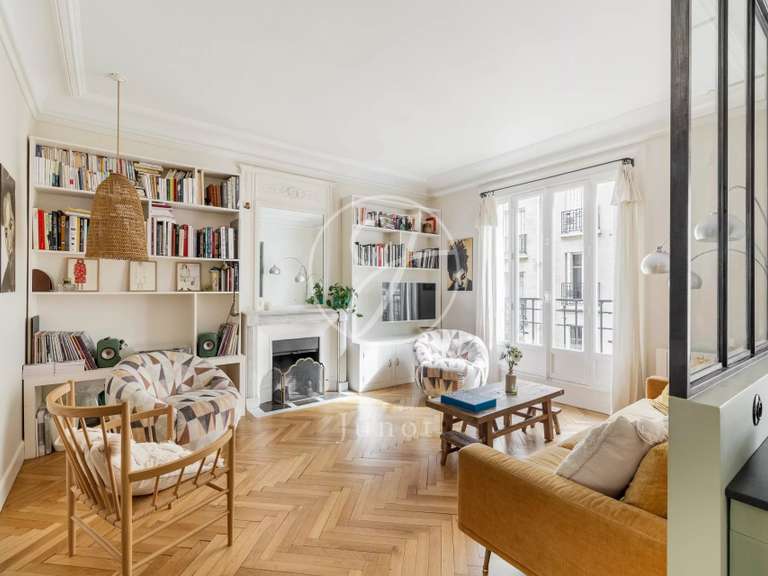 Apartment Paris 18e - 3 bedrooms - 121m²
