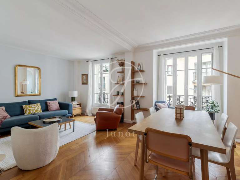 Apartment Paris 18e - 2 bedrooms - 78m²