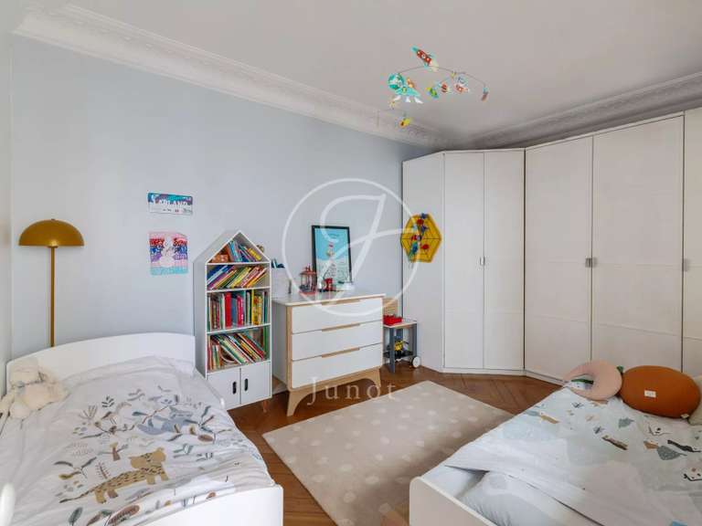 Apartment Paris 18e - 2 bedrooms - 78m²