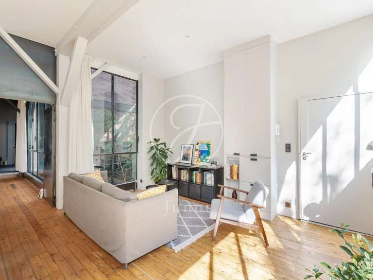 Apartment Paris 18e - 2 bedrooms - 79m²