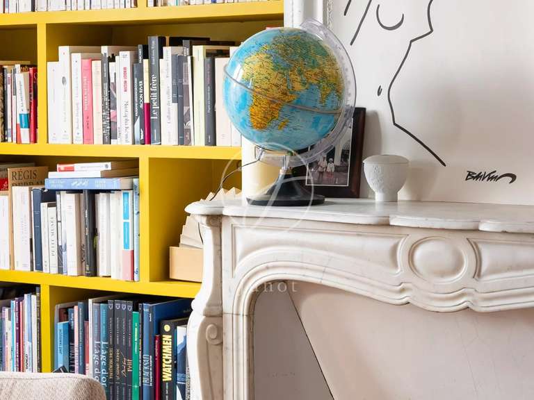 Appartement Paris 18e - 3 chambres - 99m²