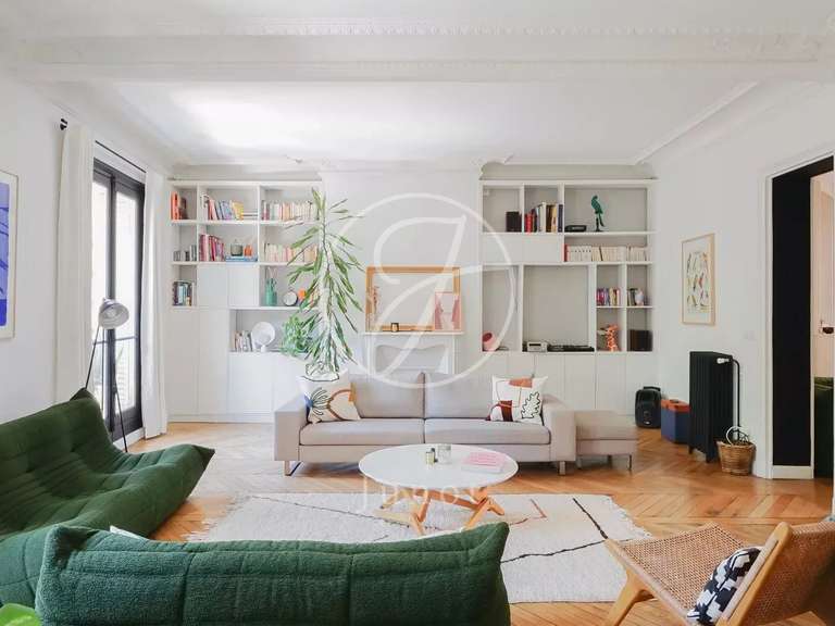 Apartment Paris 18e - 3 bedrooms - 127m²