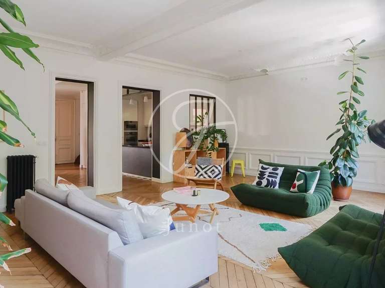 Apartment Paris 18e - 3 bedrooms - 127m²