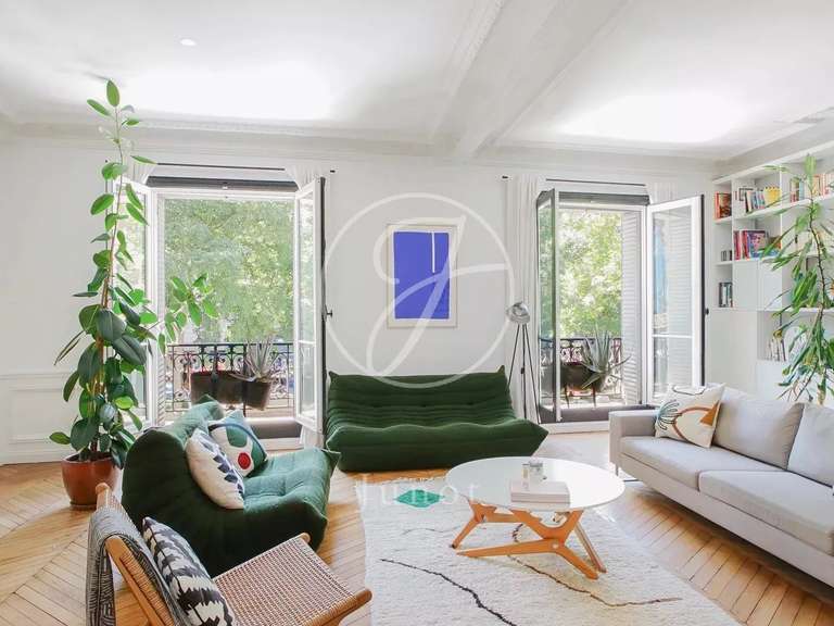 Apartment Paris 18e - 3 bedrooms - 127m²