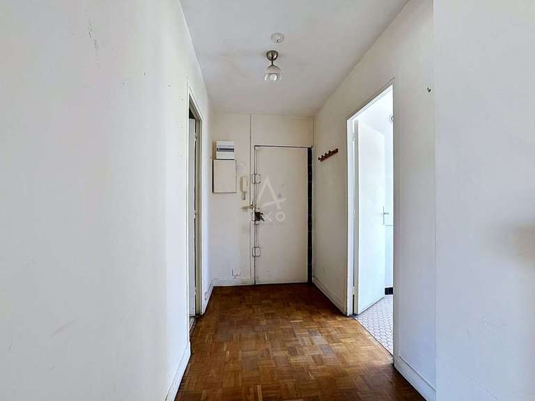 Appartement Paris 18e - 3 chambres