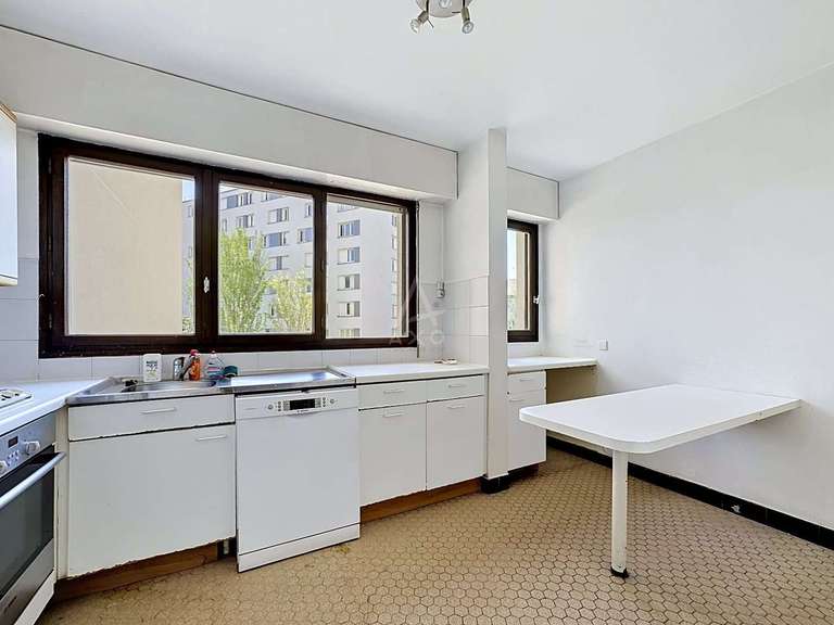 Appartement Paris 18e - 3 chambres