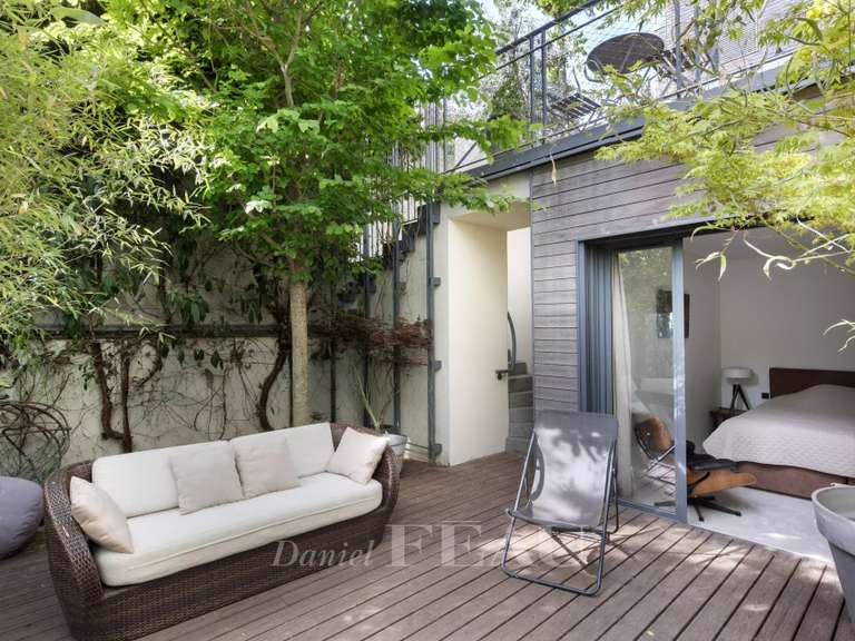 Appartement Paris 18e - 3 chambres - 158m²