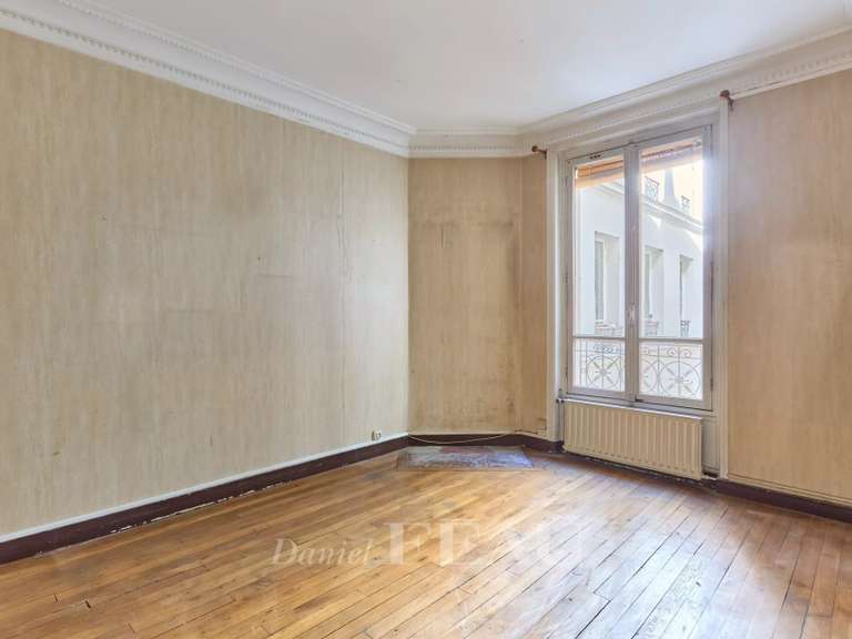 Appartement Paris 18e - 1 chambre - 37m²