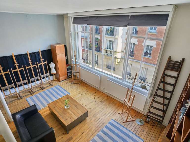 Apartment Paris 18e - 83m²