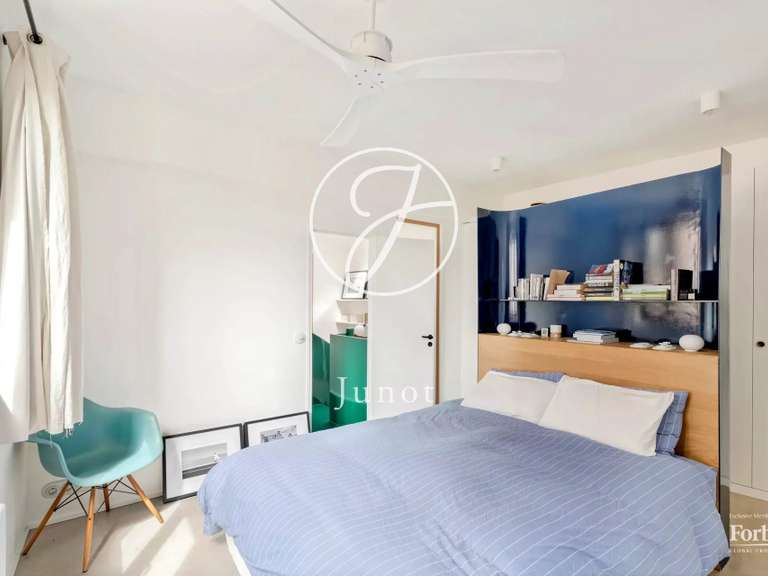 Appartement Paris 18e - 2 chambres - 68m²