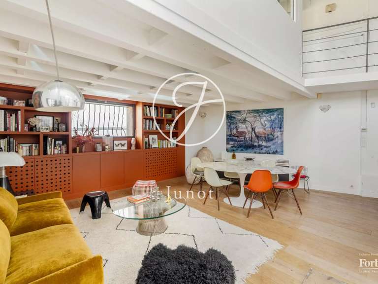 Appartement Paris 18e - 4 chambres - 189m²