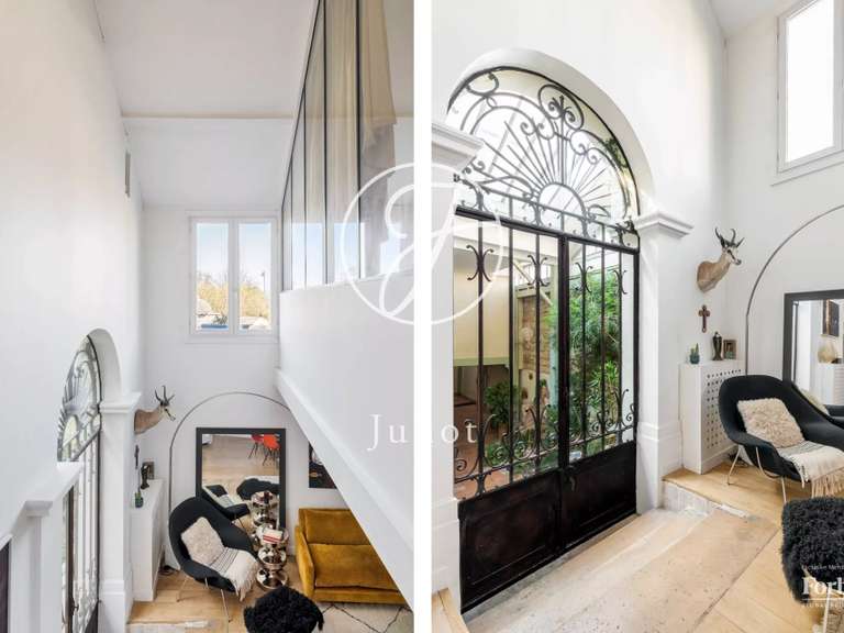 Appartement Paris 18e - 4 chambres - 189m²